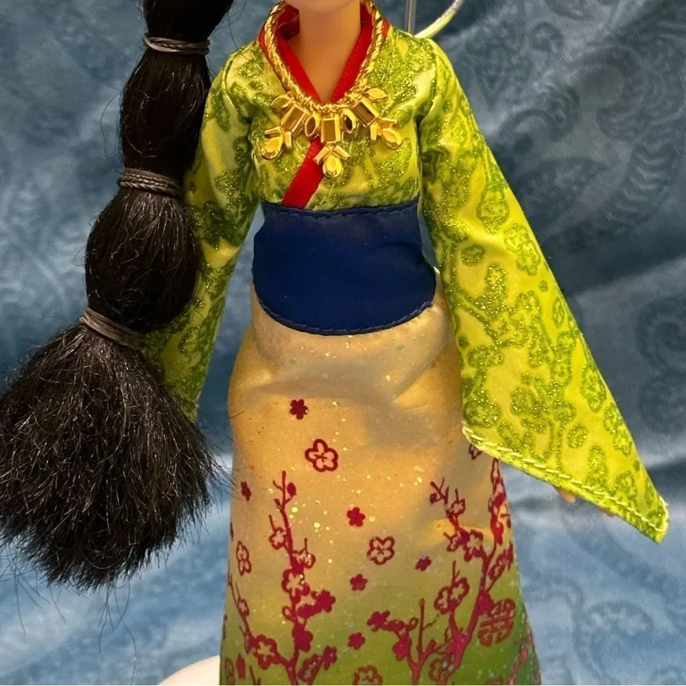 Disney Princess Mulan Royal Doll